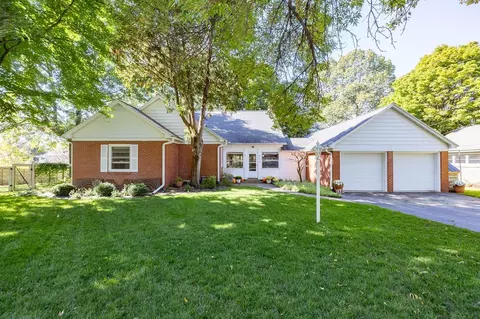 802 N 13th St, Wausau, WI 54403