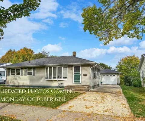 1421 N 2nd Ave, Wausau, WI 54401
