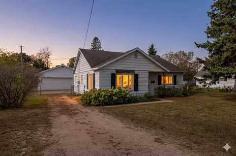 2526 Minnesota Ave, Stevens Point, WI 54481