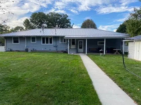 Exterior - 808 12th St, Mosinee, WI 54455 photo 7 of 11