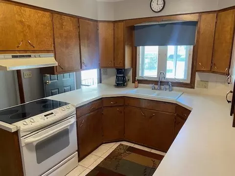 Kitchen - 808 12th St, Mosinee, WI 54455 photo 3 of 5