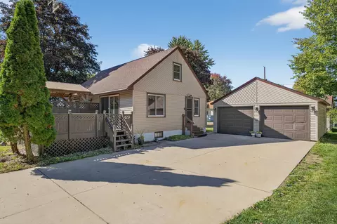 971 Williams St, Wisconsin Rapids, WI 54494