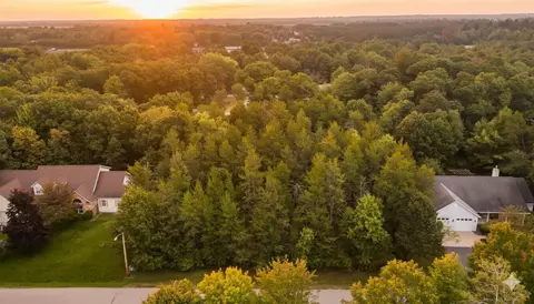 1500 Brookshire Dr, Plover, WI 54467