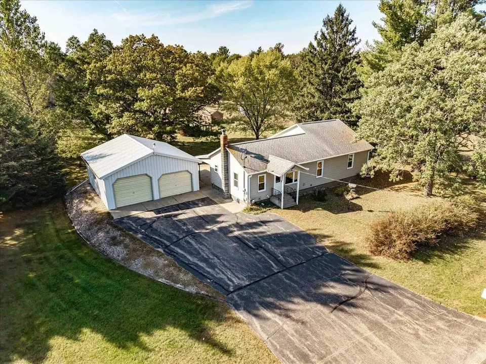 Exterior - 10520 Rangeline Rd, Wisconsin Rapids, WI 54494 photo 1 of 13