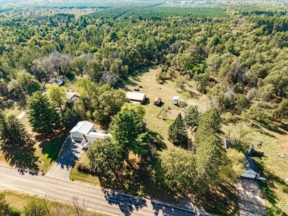 View/Area - 10520 Rangeline Rd, Wisconsin Rapids, WI 54494 photo 3 of 10