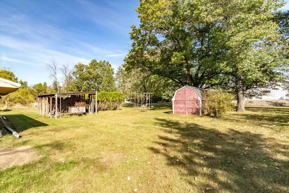 Exterior - 10520 Rangeline Rd, Wisconsin Rapids, WI 54494 photo 7 of 13