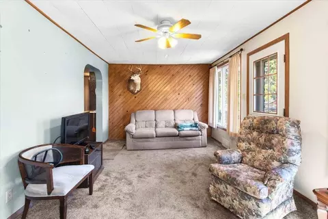 Living - 10520 Rangeline Rd, Wisconsin Rapids, WI 54494 photo 1 of 4