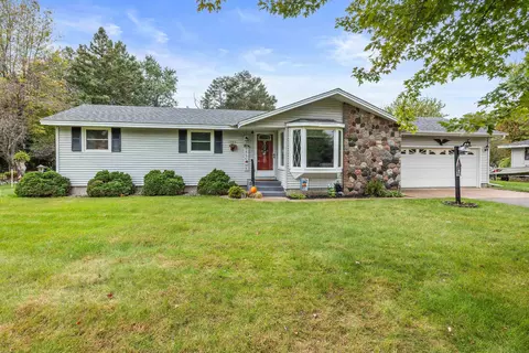 1909 Lynda Ln, Stevens Point, WI 54481