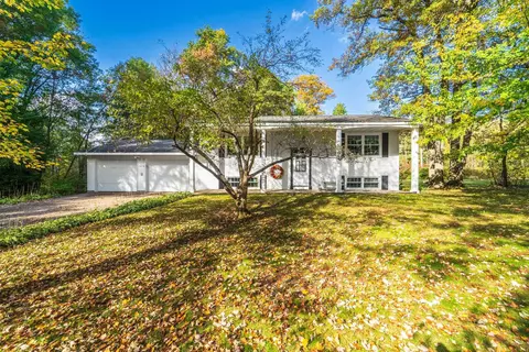 2056 Bonney Oak Dr, Mosinee, WI 54455