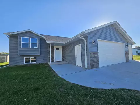 815 W Roberts St, Spencer, WI 54479