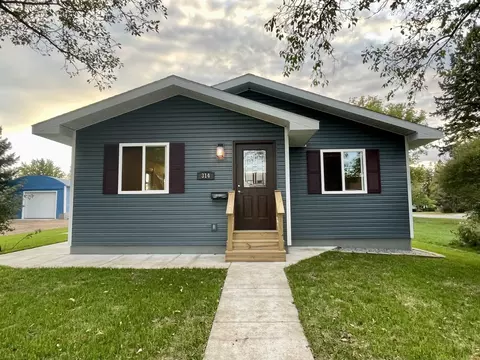 314 S Avon Ave, Phillips, WI 54555