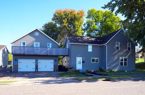 210 N Main St, Medford, WI 54451