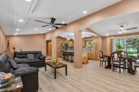 1601 N Apple Ave, Marshfield, WI 54449