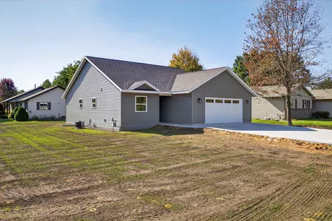 1530 Huntington Ave, Wisconsin Rapids, WI 54494
