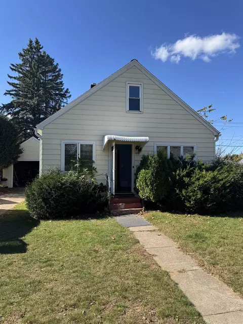 706 N 9th Ave, Wausau, WI 54401