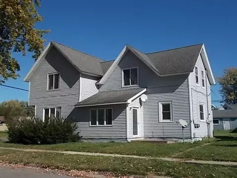 511 N Genesee St, Merrill, WI 54452