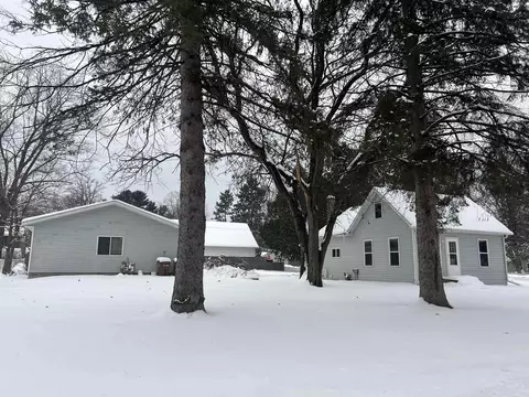 481 W Harding Ave, Stevens Point, WI 54481