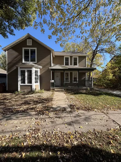 2117 Wyatt Ave, Stevens Point, WI 54481