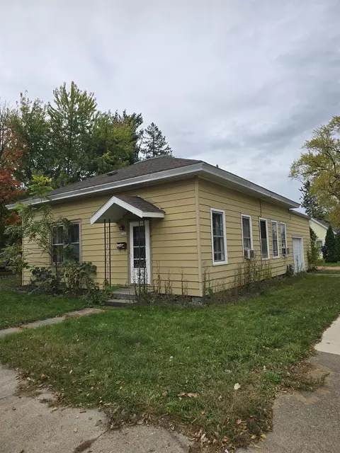 2301 Dixon St, Stevens Point, WI 54481