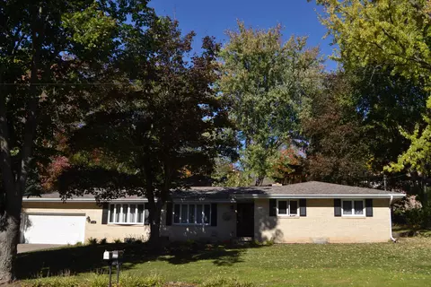 1104 Gilbert St, Wausau, WI 54403