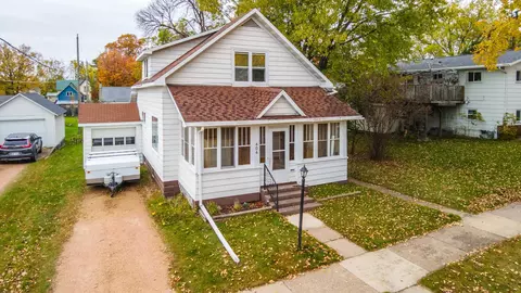 606 E 4th St, Merrill, WI 54452