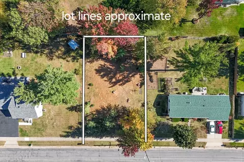 2841 Lincoln St, Wisconsin Rapids, WI 54494