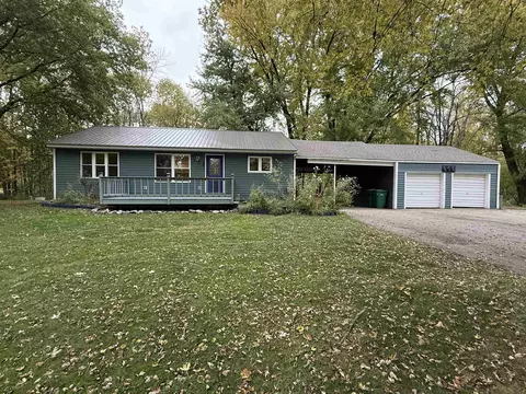 403 W River Dr, Stevens Point, WI 54481