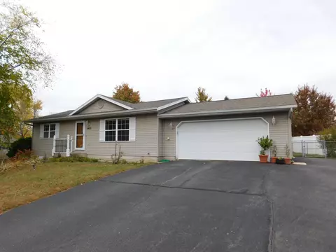 5402 Roxann Dr, Weston, WI 54476