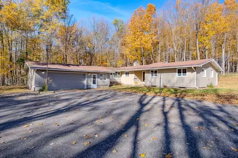 w18414 College Avenue, Wittenberg, WI 54499
