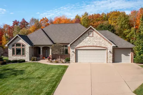 4504 Estate Dr, Weston, WI 54476