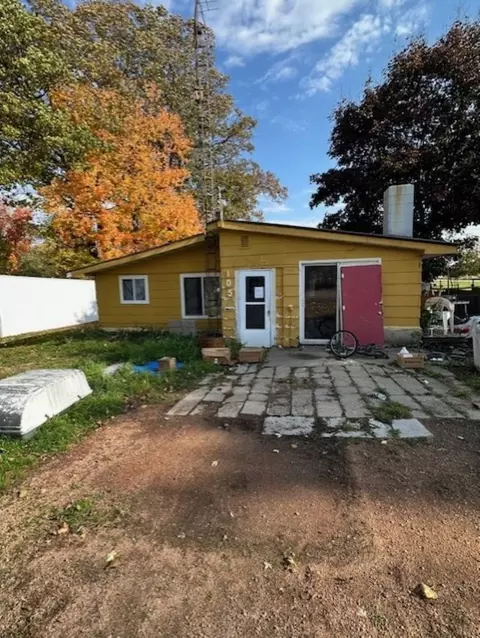 105 N Elm Ave, Marshfield, WI 54449