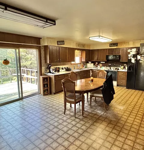 Kitchen - n6441 Lindow Road, Prentice, WI 54556 photo 2 of 2
