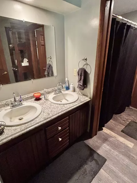 Bath - n6441 Lindow Road, Prentice, WI 54556 photo 3 of 3