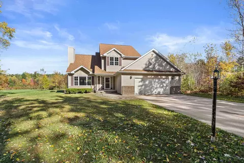 5558 Jacks Dr, Plover, WI 54467