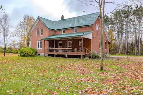 134609 Rainbow Dr, Athens, WI 54411