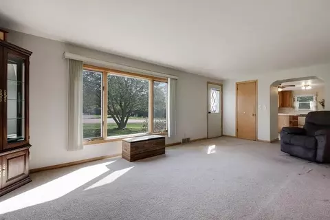 Living - 202480 County Rd E, Marshfield, WI 54449 photo 3 of 3