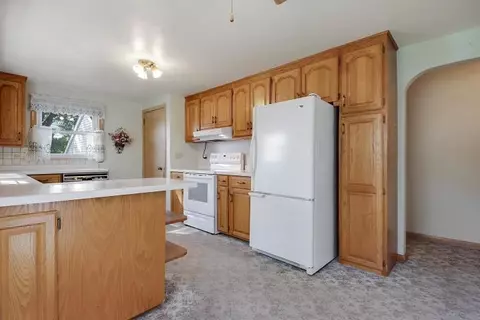 Kitchen - 202480 County Rd E, Marshfield, WI 54449 photo 5 of 5