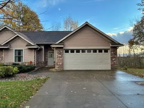 1000 Sand Ln, Neillsville, WI 54456