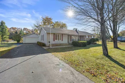 2931 Hickory Dr, Plover, WI 54467