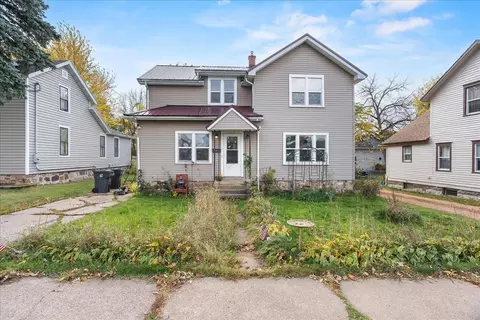 310 W 4th St, Marshfield, WI 54449