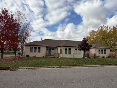 701 703 Community Dr, Colby, WI 54421