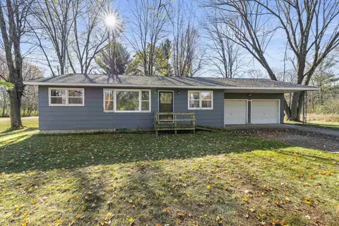 901 W Gates Dr, Stevens Point, WI 54481