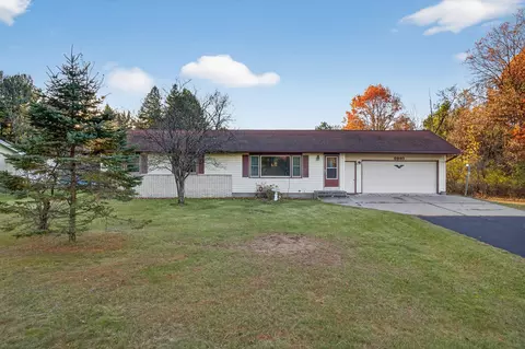 6940 Fairview Ln, Wisconsin Rapids, WI 54494