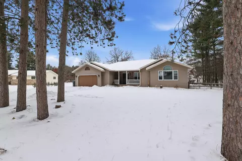 2050 Aspen Ln, Plover, WI 54467