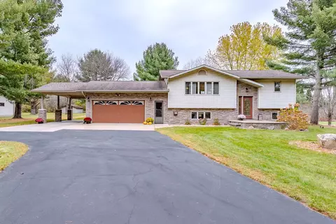 w7221 Rose-len Court, Merrill, WI 54452
