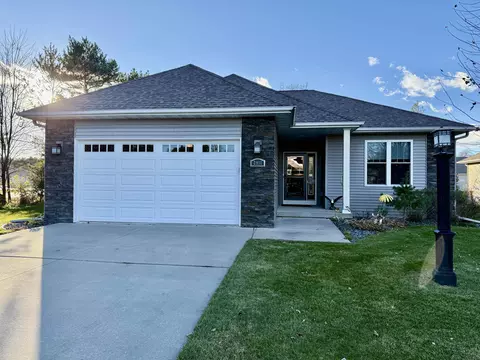 2911 Tuscany Way, Plover, WI 54467