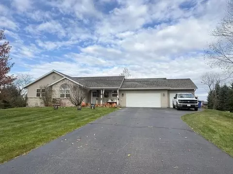 2126 Setter Dr, Mosinee, WI 54455