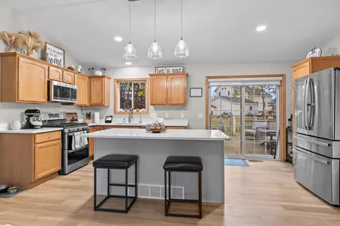Kitchen - 1412 E 26th St, Marshfield, WI 54449 photo 2 of 8