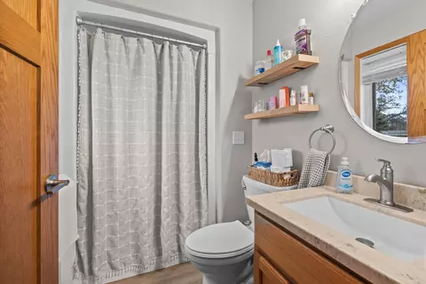 Bath - 1412 E 26th St, Marshfield, WI 54449 photo 1 of 5