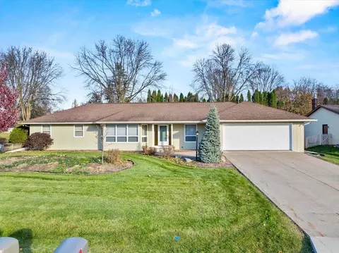 1311 N Wood Ave, Marshfield, WI 54449